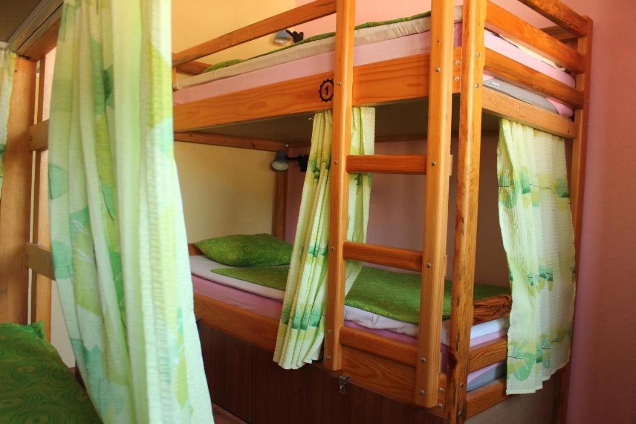Sunny Lake Hostel Ohrid Bagian luar foto
